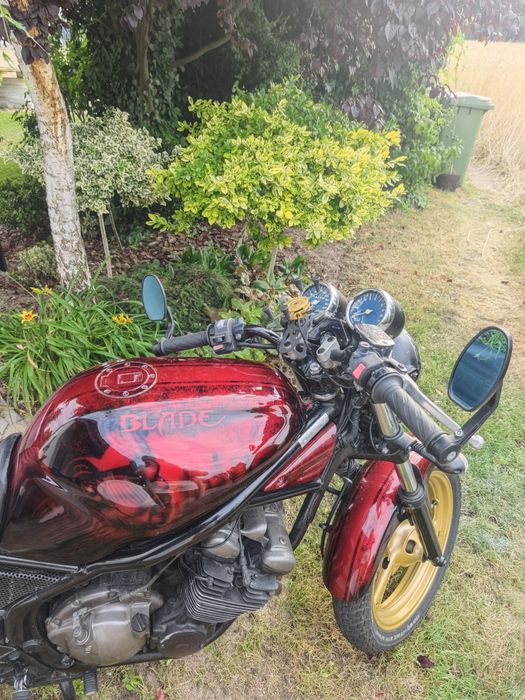 Yamaha 600 custom cafe racer 1994