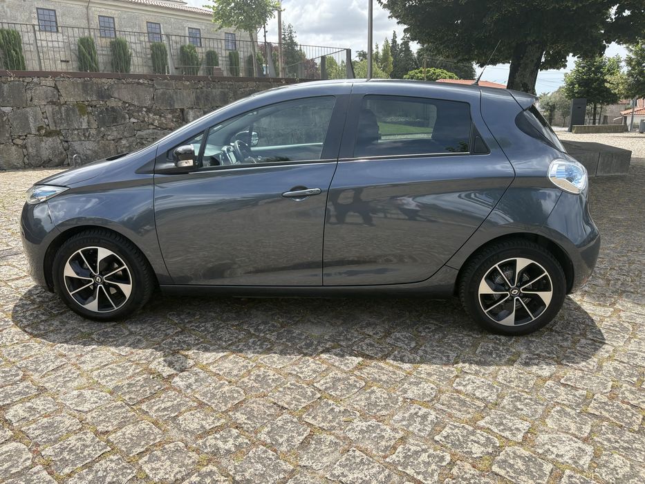 Renault Zoe R110 Intens 40kWh – Bateria Própria – Excelente Estado