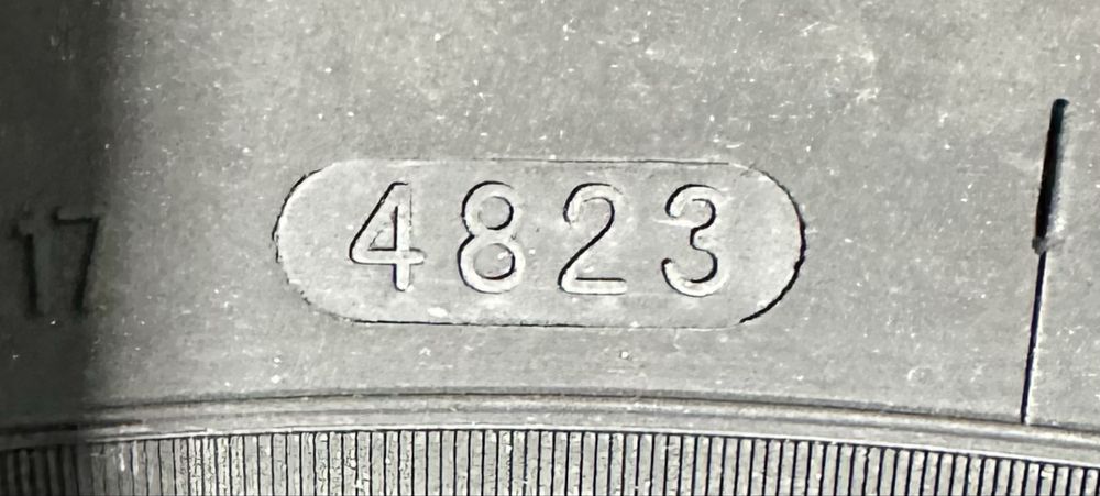 2X NOWE Berlin All Season 2 215/65 R17