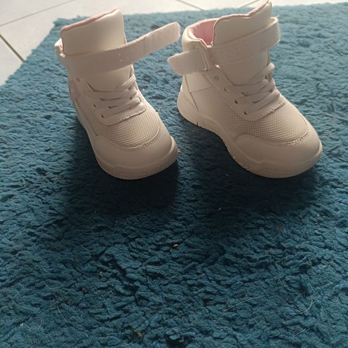 Buty za kostkę dla dziewczynki