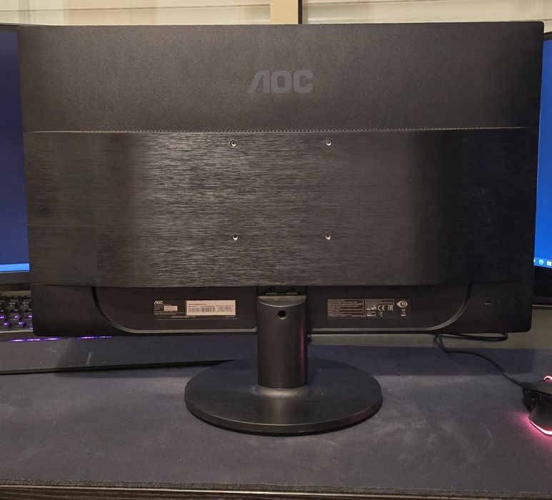 Monitor Gaming AOC G2460VQ6 24" Full HD