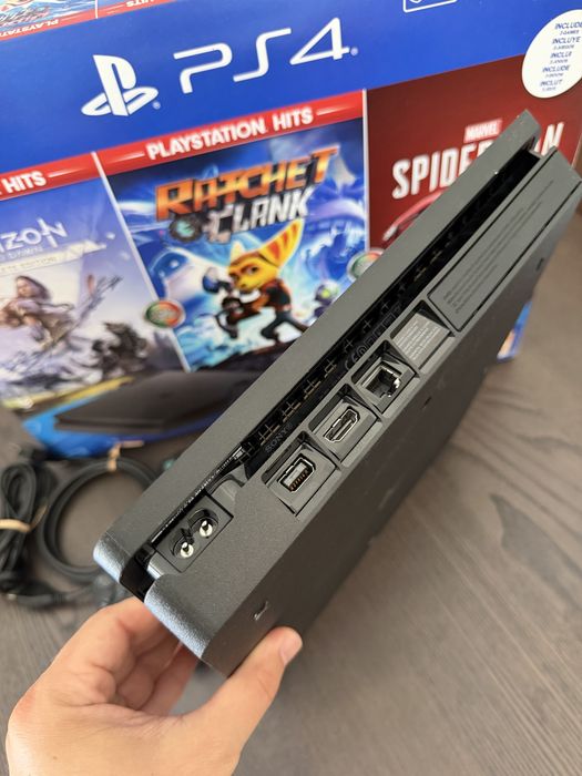 PlayStation 4 Slim 500GB – Estado Imaculado | Caixa Original