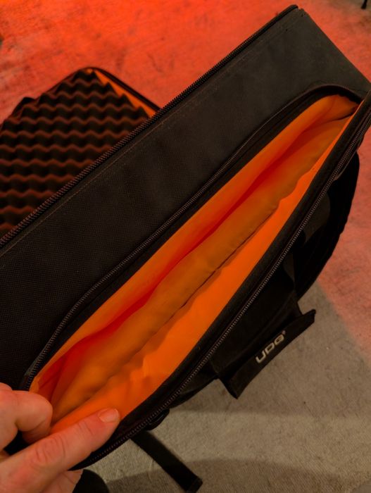 UDG Ultimate MIDI controller Backpack para S4 ou S2 (oportunidade)