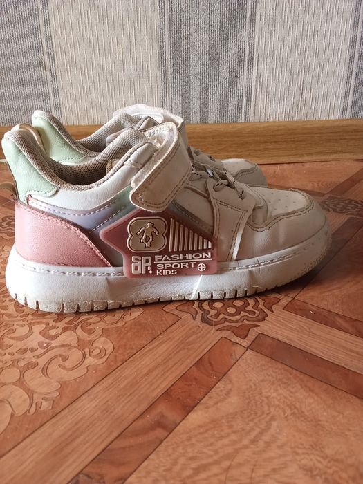 Взуття дитяче...