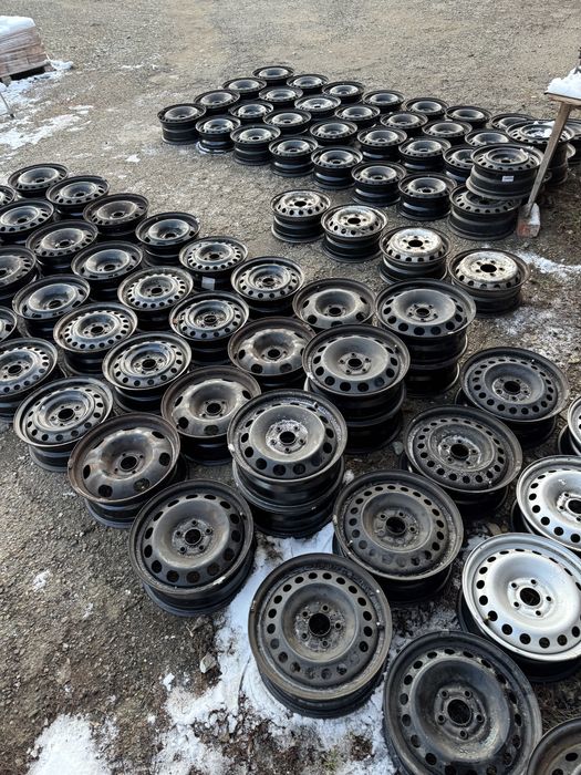 Автомобільні стальні та металі диски VW Audi Mercedes Skoda Reno інші