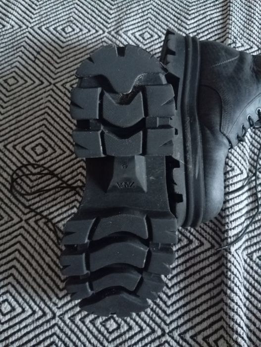 Чоботи zara 45 розмір
