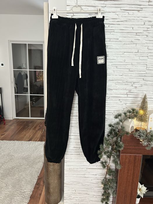 Joggery dresy damskie S M L czarne spodnie dresowe szeroka nogawka MIU