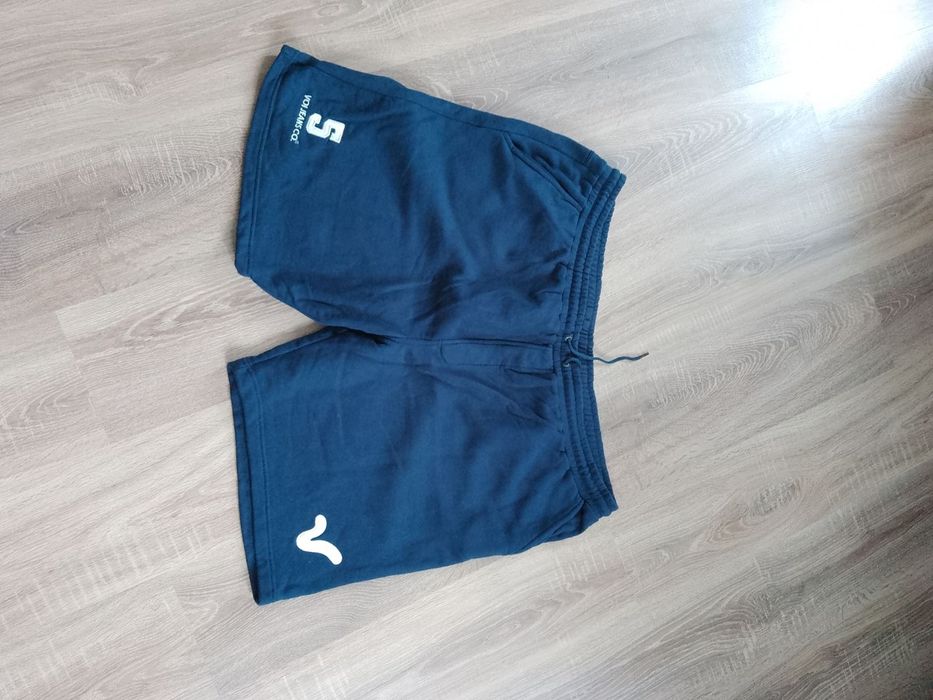 Взуття великих розмірів