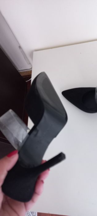 Sandalia nova stradivarus 39