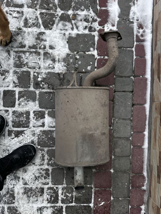 Продам вихлопну трубу до лексус рх 300 перше покоління