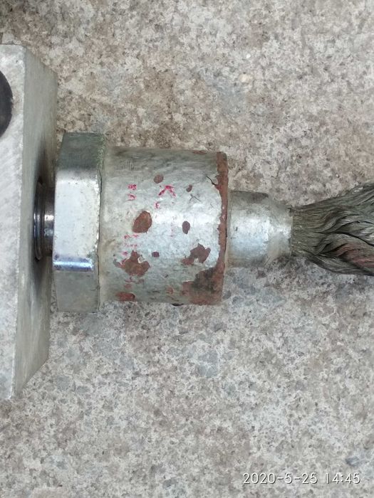 Діод В-200 з радіатором.
