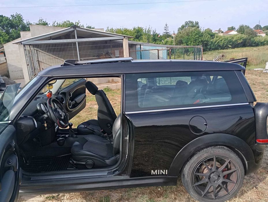 Carrinha mini compacta e espectacular