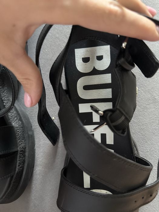 Босоніжки Buffallo  черные