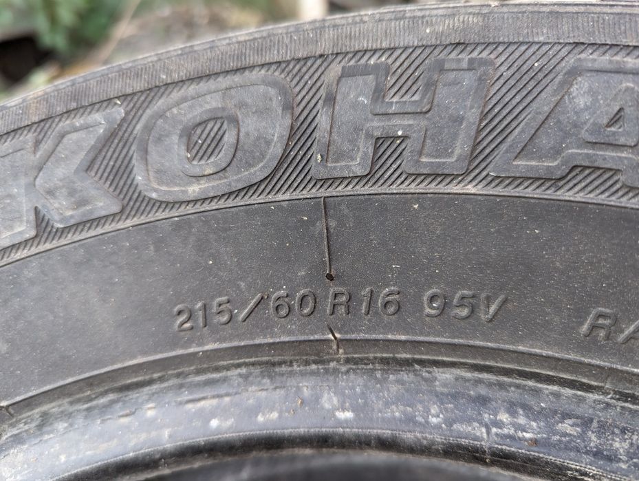 Резина r16 215/60 yokohama, 4шт