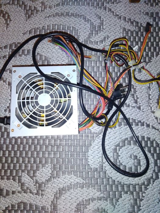 Блок живлення для пк,до 400w.