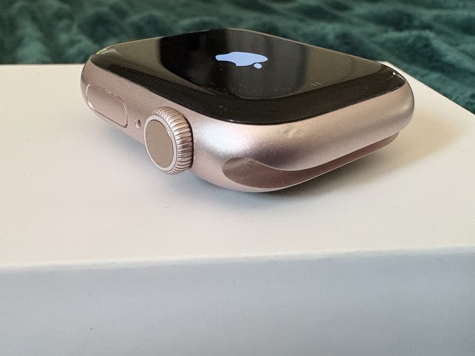 Apple Watch series 9 pink + ładowarka i paski