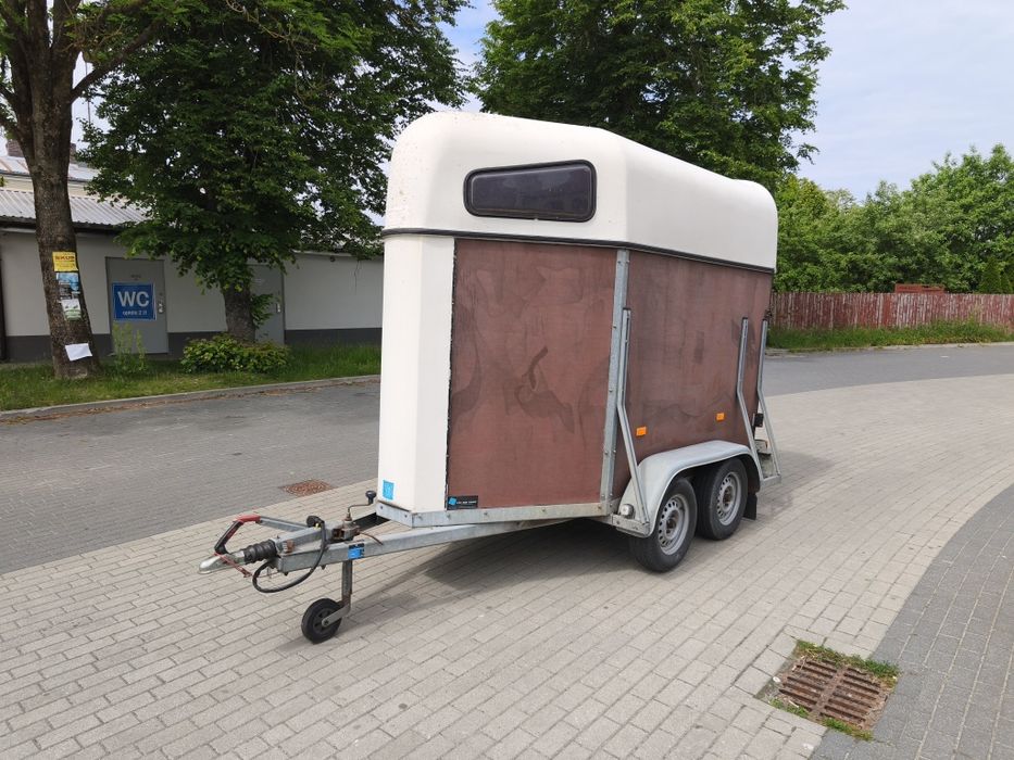 Przyczepa konna dla koni na 1,5 konia HOTRA 1300DMC!!!