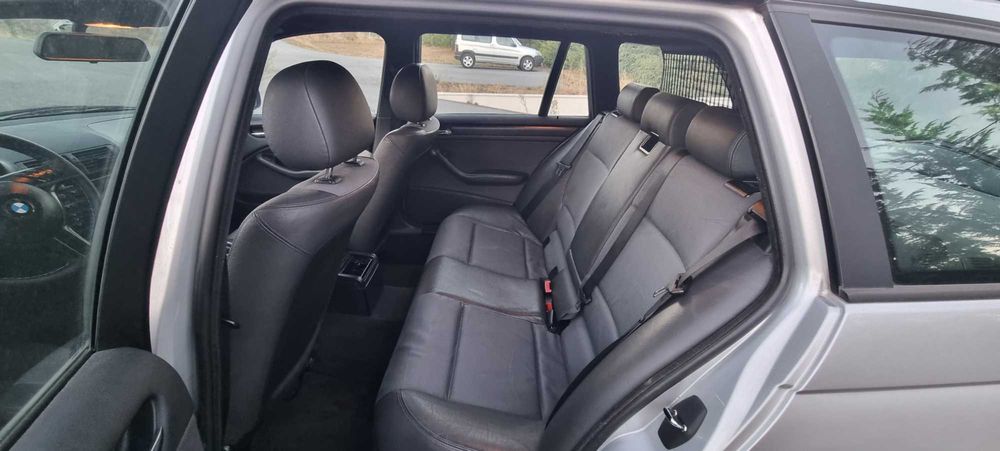 Viatura automóvel BMW 320D