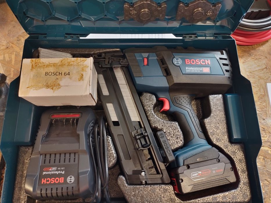 BOSCH GNH 18V-64M gwoździarka