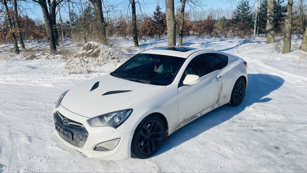 Hyundai Genesis Coupe 2013