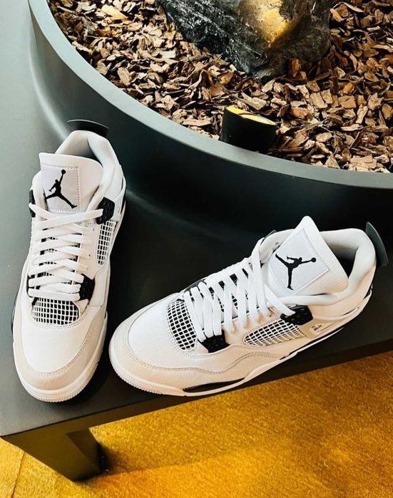 Sneakersy Męskie Jordan 4 Retro Military Black