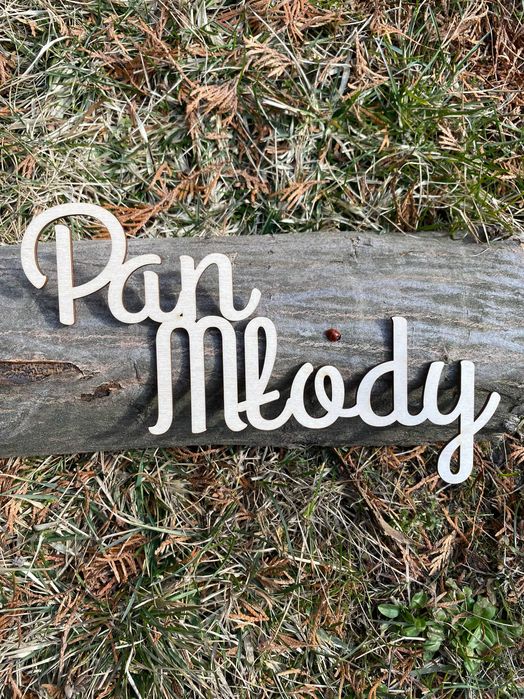 Napis "Pan Młody" akcesoria na wesele, ścianka