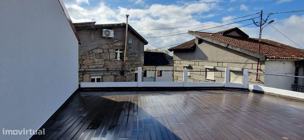 Moradia em pedra reconstruida