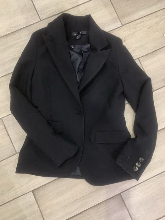 Стильний піджак + футболка xs