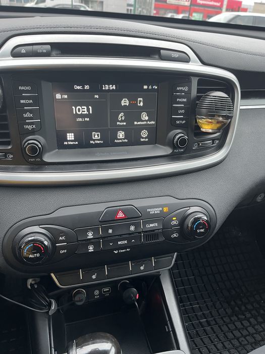 Продам kia sorento