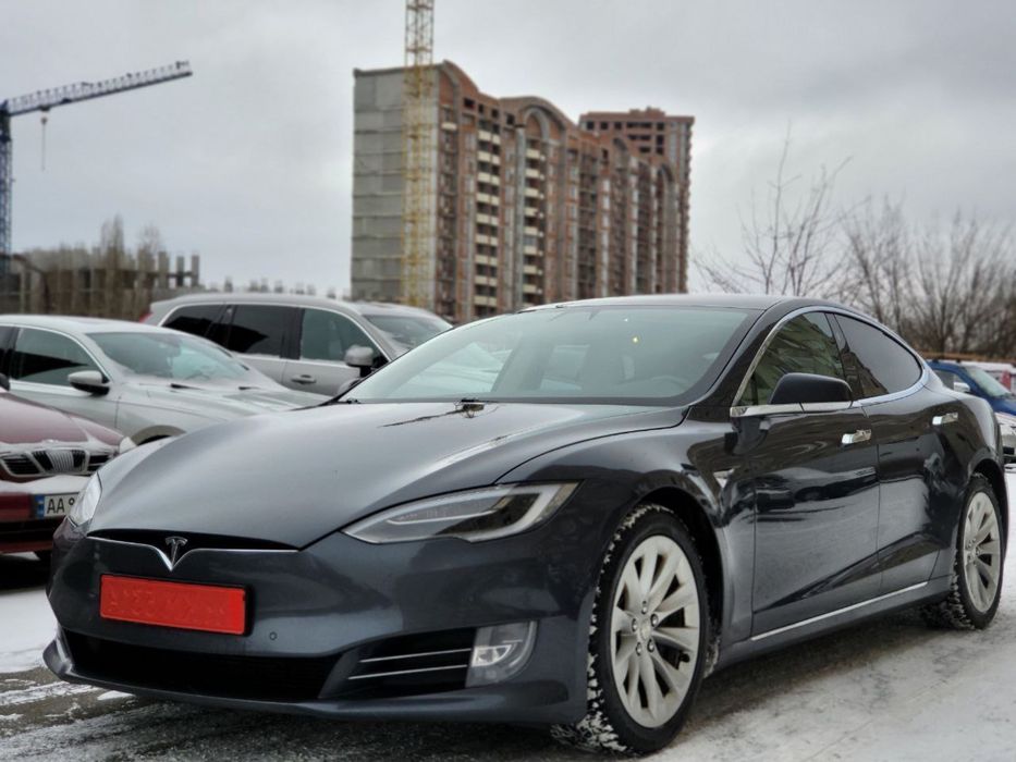 Tesla Model S 75D 2017p з Норвегії без ДТП