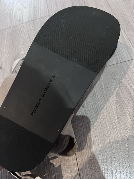 Босоніжки pull&bear,39
