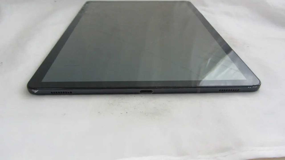 Планшет Samsung Galaxy Tab S5e 10.5 (2019) Wi-Fi 64GB Black SM-T720