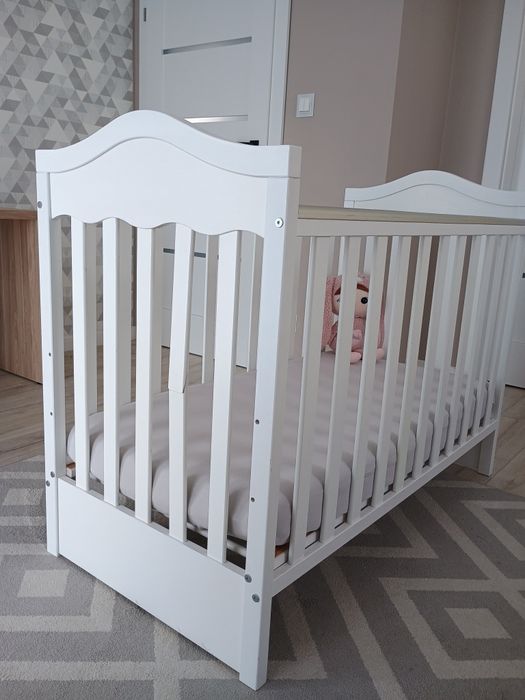 Łózeczko dziecięce 60x120 z materacem