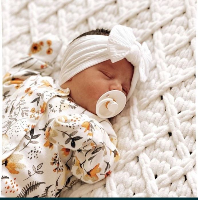 Повязочки-бантики для дівчаток від 0 до 5 років