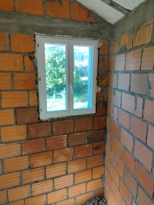 Casa em Fundão - Vende-se.