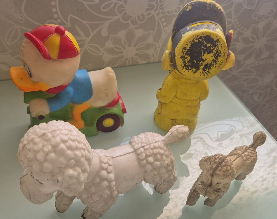 Brinquedos em plástico