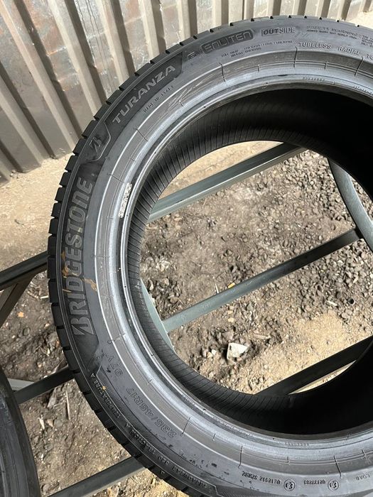 Шины БУ 235 45 R 17 Bridgestone turanza 6 enliten Лето Пара резина