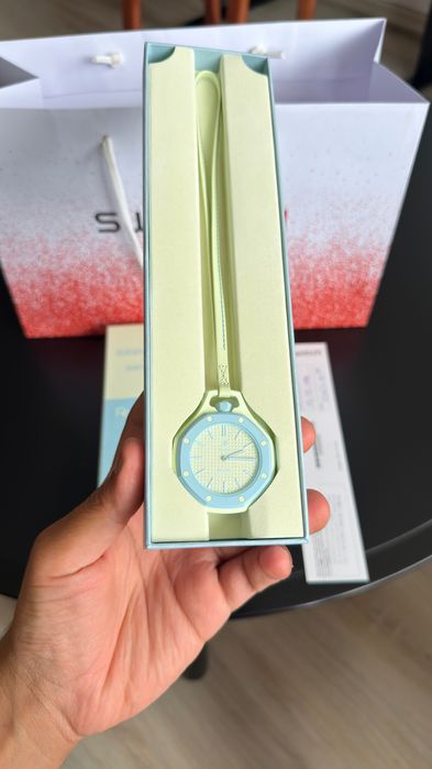 AP x Swatch Royal Pop ( Blaue Acht )