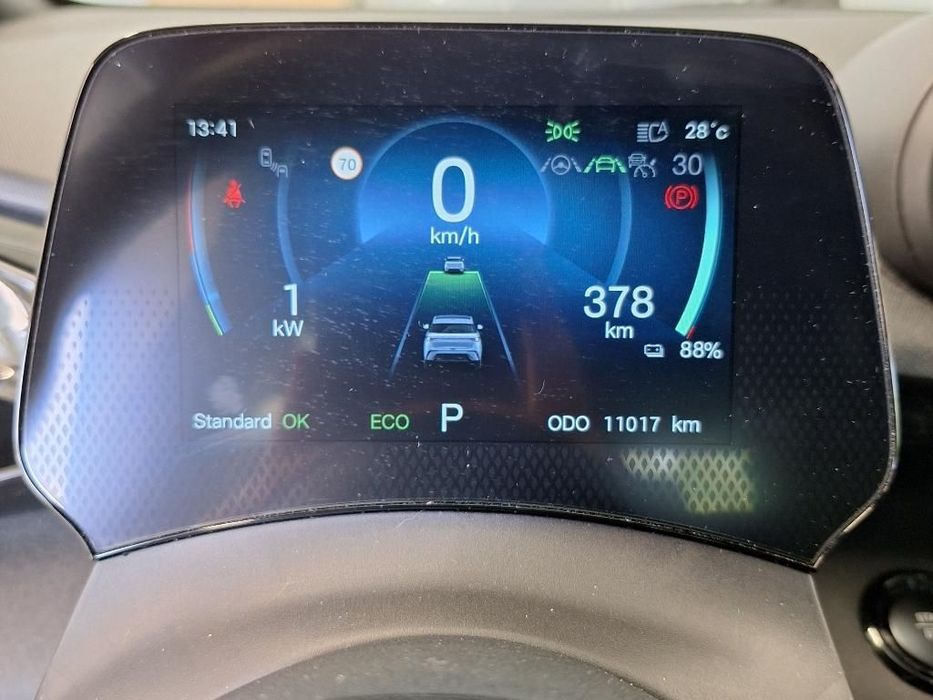 BYD Dolphin 60.4 kWh Design