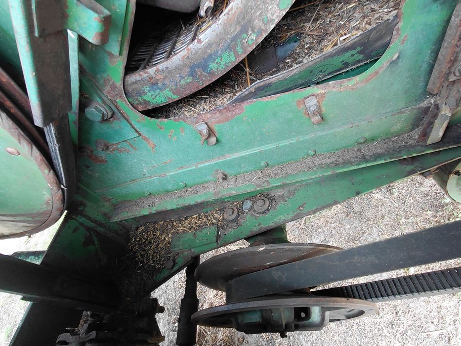 Комбайн Johne Deere 975 4.2 м
