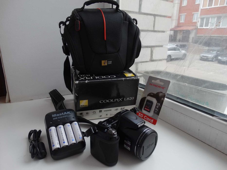 Продам фотокамеру Nikon Coolpix L820 Black