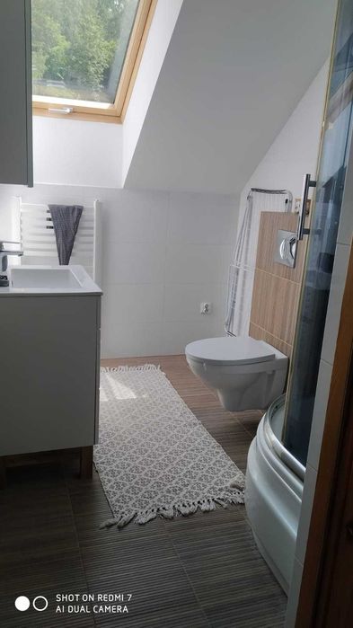 Dom nad jeziorem w 1 linii zabudowy, łódka, pomost z linią brzegową