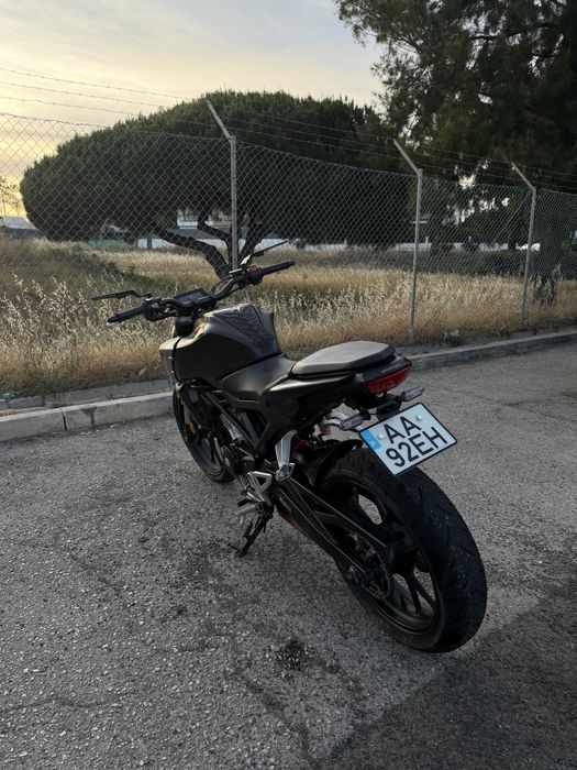 Honda Cb125R 2020 33k km FAÇO FINANCIAMENTO