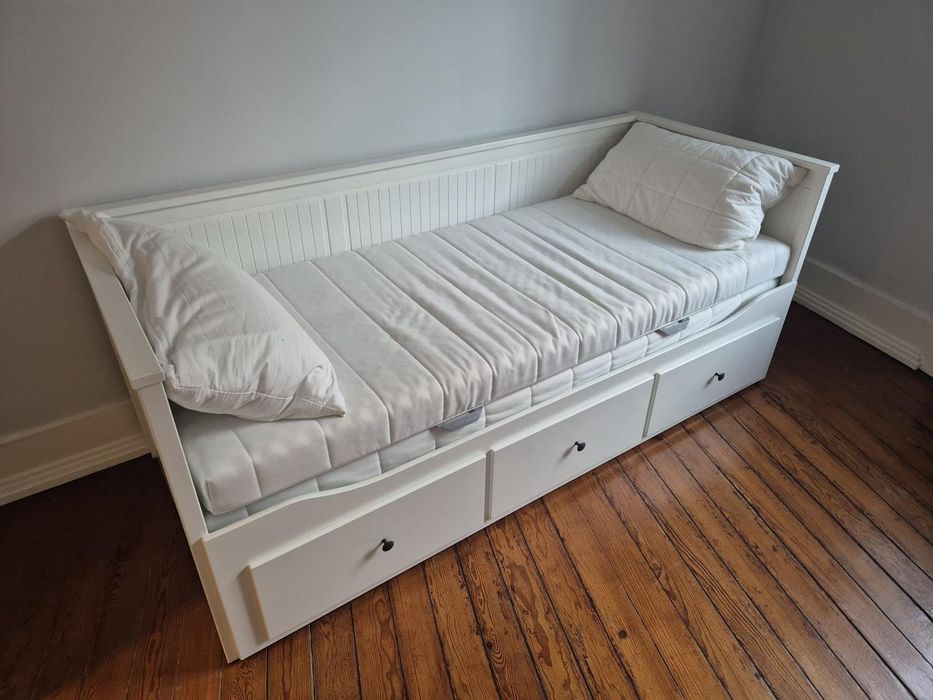 Cama individual/dupla com 3 gavetas