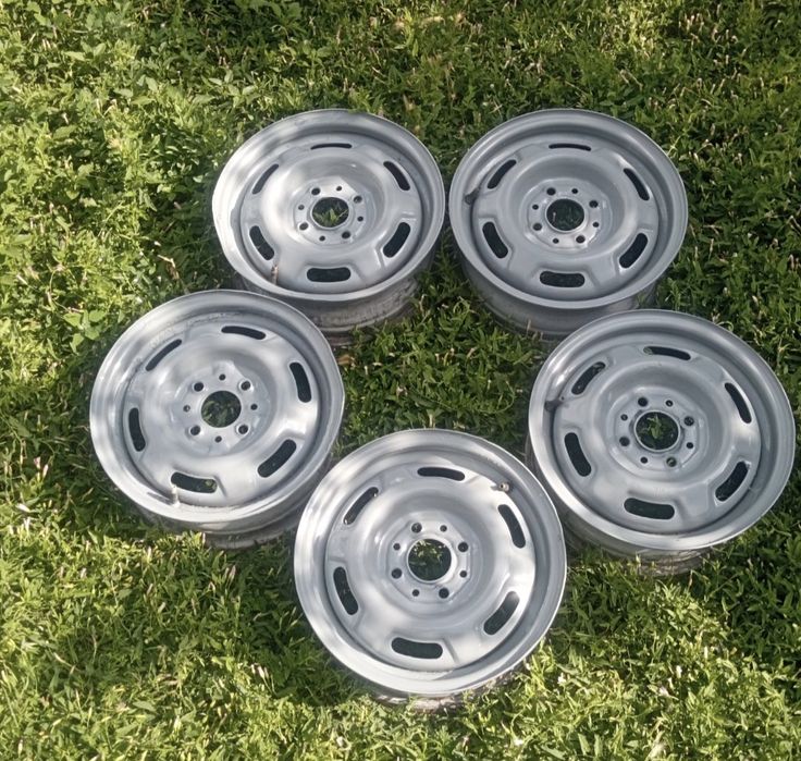 Продам диски 13 радиуса(безкамерные)