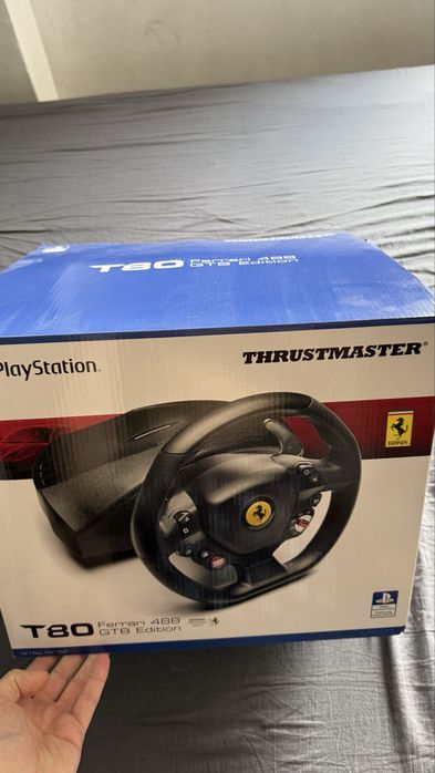 Volante Thrustmaster T98 Ferrari 296 GTB - PS5/PS4/PC