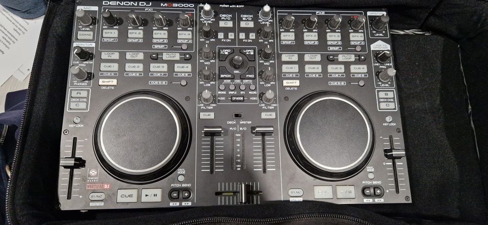 Controlador DJ Denon mc 3000 como novo