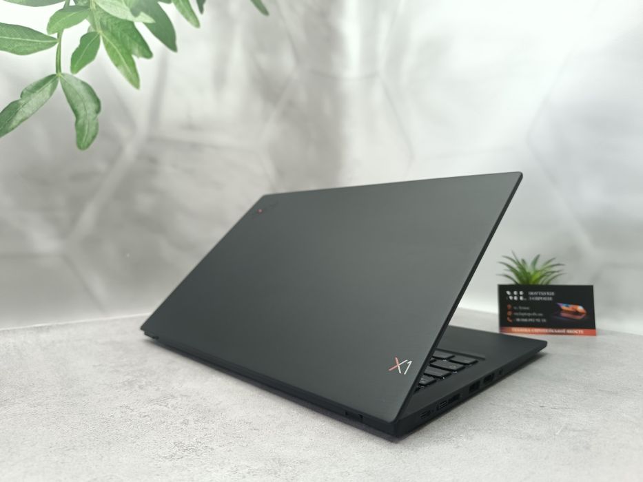 Ультрабук Lenovo ThinkPad X1 Carbon 7th/i5-8365U/16/256/Full HD IPS