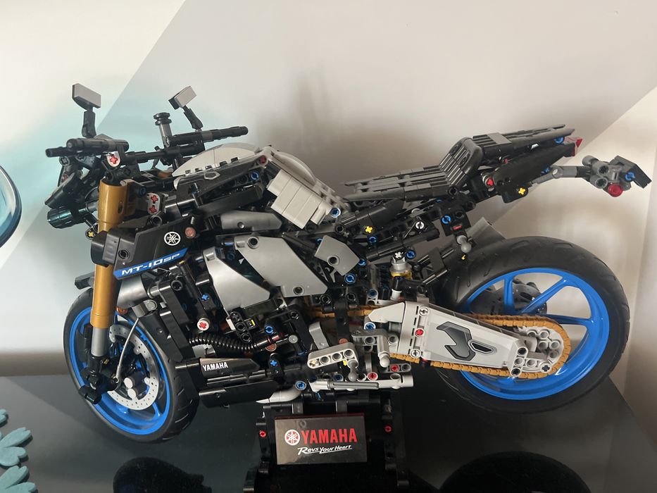 Lego Yamaha 18+ plus