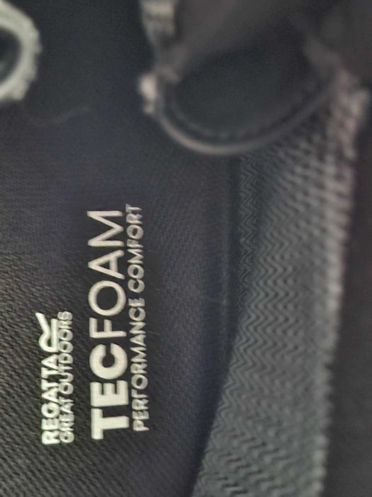 Buty trekingowe- Wodoodporne REGATTA Czarne